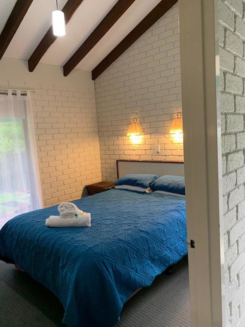 Beachside Prevelly Villas - Broome Tourism 1