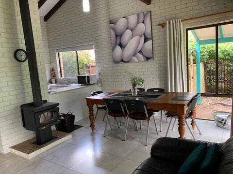 Beachside Prevelly Villas - Broome Tourism 5