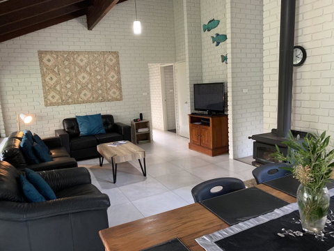 Beachside Prevelly Villas - Broome Tourism 4