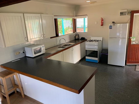 Beachside Prevelly Villas - Broome Tourism 14