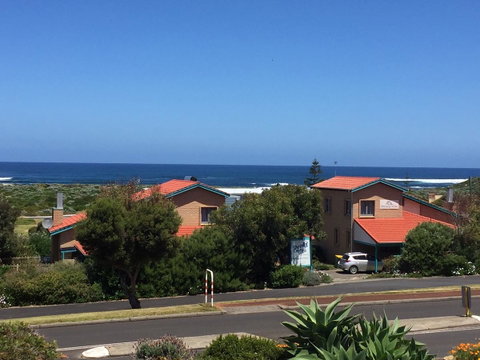 Beachside Prevelly Villas - Broome Tourism 0