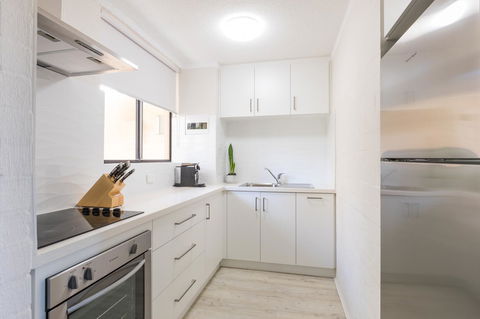 Number 72 Kalbarri Riverview Apartments - Broome Tourism 7