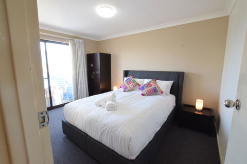 West Beach Lagoon 123 - Location & Views!!! - Broome Tourism 3