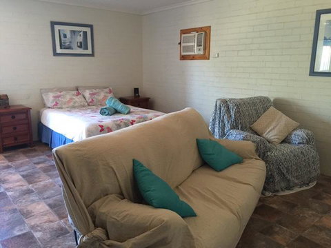 Surf Shack - Broome Tourism 4