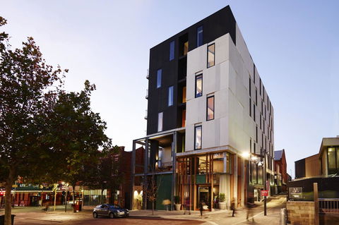 Alex Hotel - Broome Tourism 0