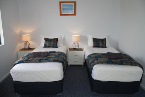 Kalbarri Blue Ocean Villas - Broome Tourism 27
