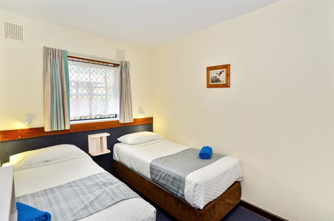 Dolphin Lodge Albany - Self Contained Apartments At Middleton Beach - Broome Tourism 7