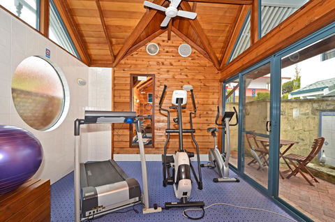Dolphin Lodge Albany - Self Contained Apartments At Middleton Beach - Broome Tourism 19