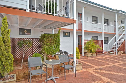Dolphin Lodge Albany - Self Contained Apartments At Middleton Beach - Broome Tourism 20