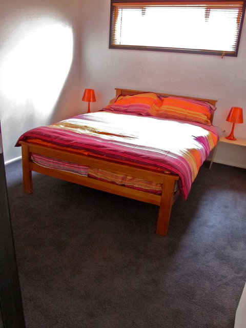 Pendeli Beach House - Broome Tourism 6