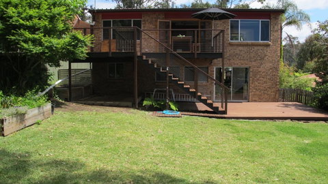 Pendeli Beach House - Broome Tourism 9