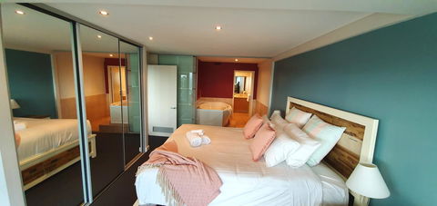 Ocean View-breath Taking Views, Amazing Facilities - Broome Tourism 5