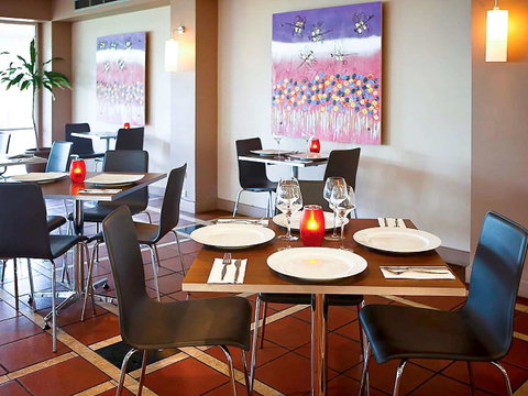 The Continental Hotel - Broome Tourism 31