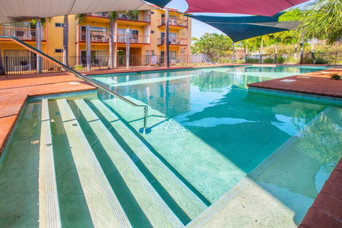 The Continental Hotel - Broome Tourism 6