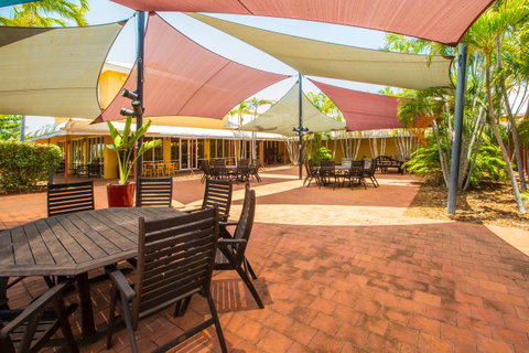 The Continental Hotel - Broome Tourism 24