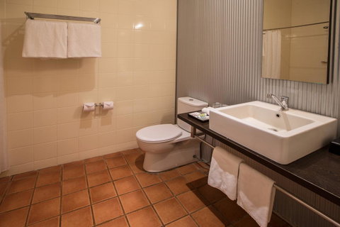The Continental Hotel - Broome Tourism 39