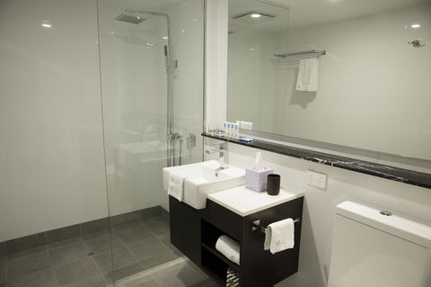 The Gerald Apartment Hotel - Broome Tourism 6