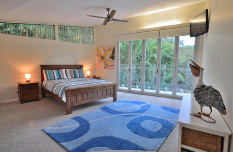 Crescent Head Spa Villa - Broome Tourism 2