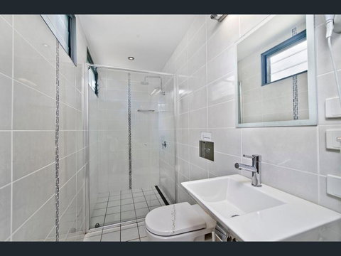 Crescent Head Spa Villa - Broome Tourism 7