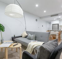 Inner City Stylish apt Walk to Green Square - Broome Tourism