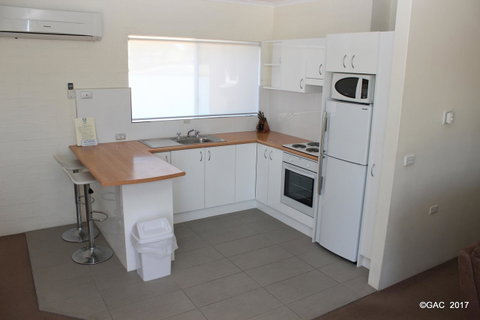 Mollymook Cove Apartments - Broome Tourism 12