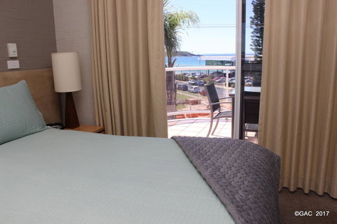 Mollymook Cove Apartments - Broome Tourism 6