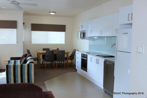 Mollymook Cove Apartments - Broome Tourism 15
