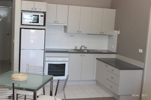 Mollymook Cove Apartments - Broome Tourism 23