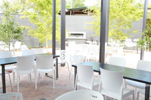 Crossroads Hotel - Broome Tourism 15