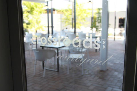 Crossroads Hotel - Broome Tourism 26