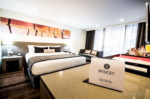 Rydges World Square - Broome Tourism 1