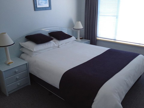 Breakers Apartments - Broome Tourism 4