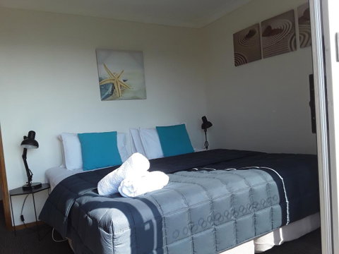 Narooma Golfers Lodge - Broome Tourism 13