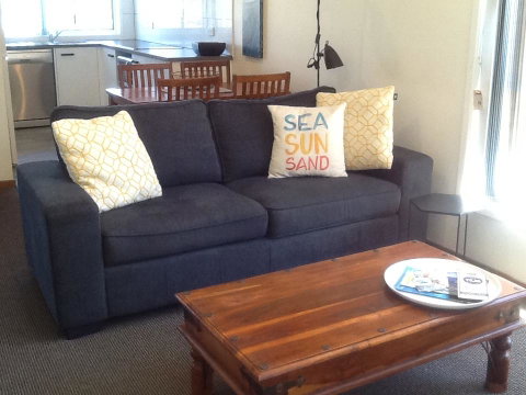 Narooma Golfers Lodge - Broome Tourism 36