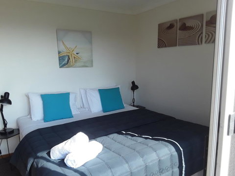 Narooma Golfers Lodge - Broome Tourism 23