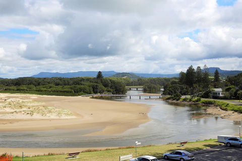 The Rotunda, Gerroa - Broome Tourism 35