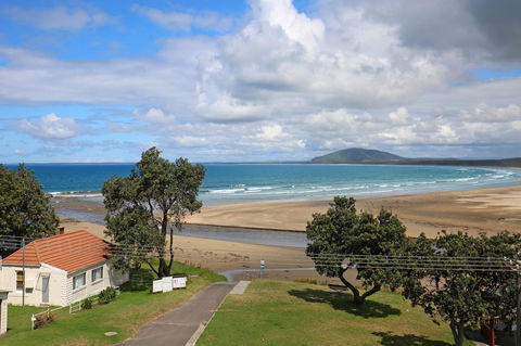The Rotunda, Gerroa - Broome Tourism 34