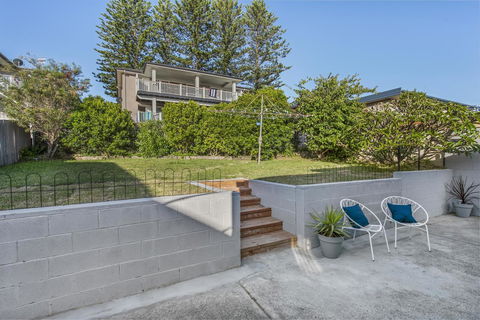 The Rotunda, Gerroa - Broome Tourism 31