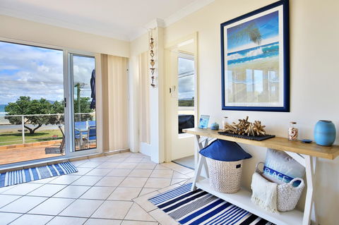 The Rotunda, Gerroa - Broome Tourism 11