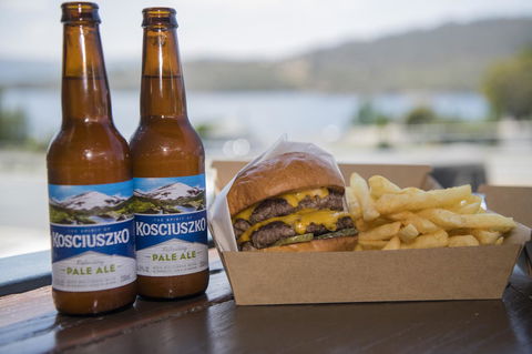 Banjo Paterson Inn - Broome Tourism 37