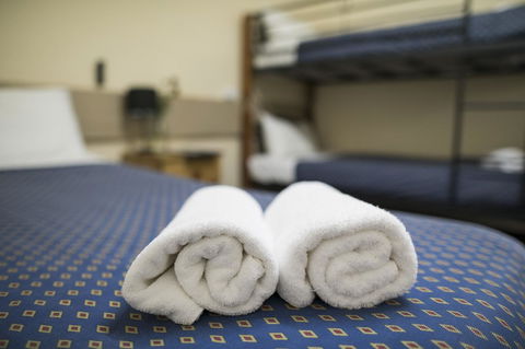 Banjo Paterson Inn - Broome Tourism 12