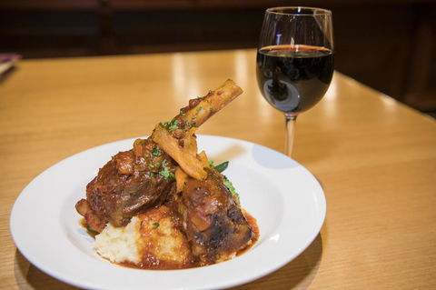 Banjo Paterson Inn - Broome Tourism 35