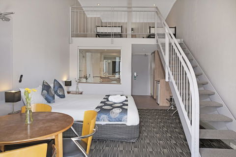 Banjo Paterson Inn - Broome Tourism 2