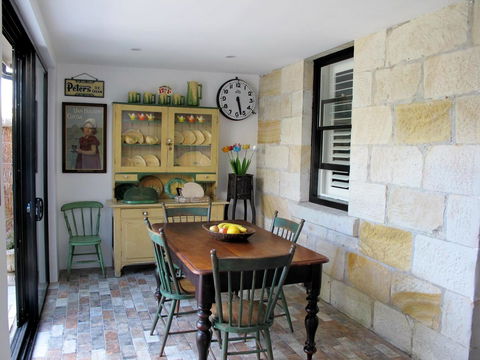 Apple Tree Cottage - Broome Tourism 0