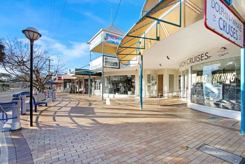 Huskisson Holiday Motel Cabins - Broome Tourism 3
