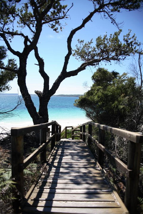 Huskisson Holiday Motel Cabins - Broome Tourism 34