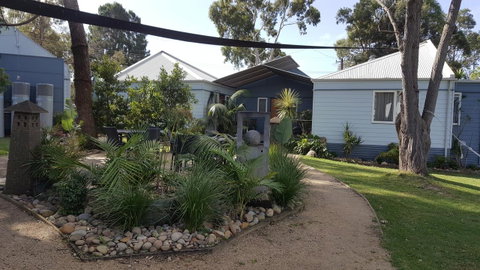 Huskisson Holiday Motel Cabins - Broome Tourism 33