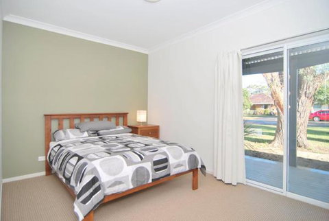 Huskisson Holiday Motel Cabins - Broome Tourism 30