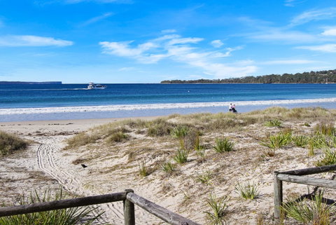 Huskisson Holiday Motel Cabins - Broome Tourism 15