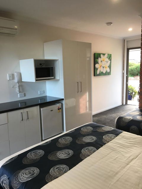 Pelican Motor Inn - Broome Tourism 41